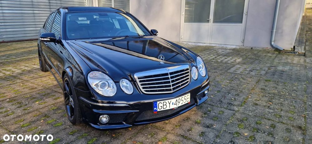 Mercedes-Benz Klasa E 63 AMG - 29