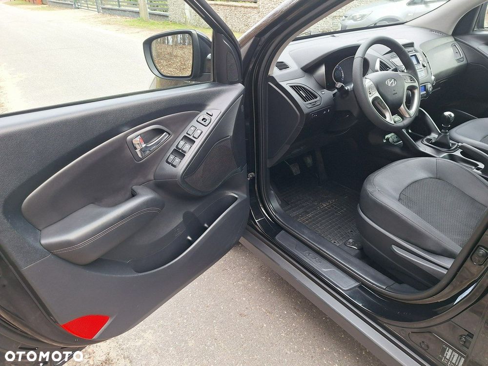 Hyundai ix35 1.6 2WD blue Comfort - 14