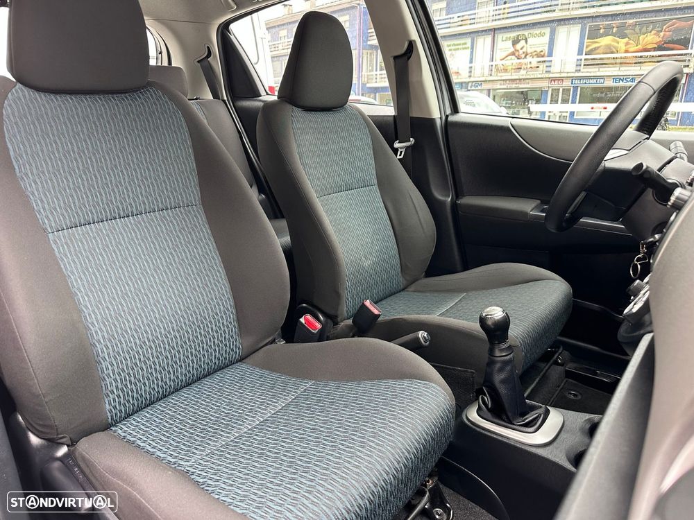 Toyota Yaris 1.0 VVT-i ACtive+AC - 11