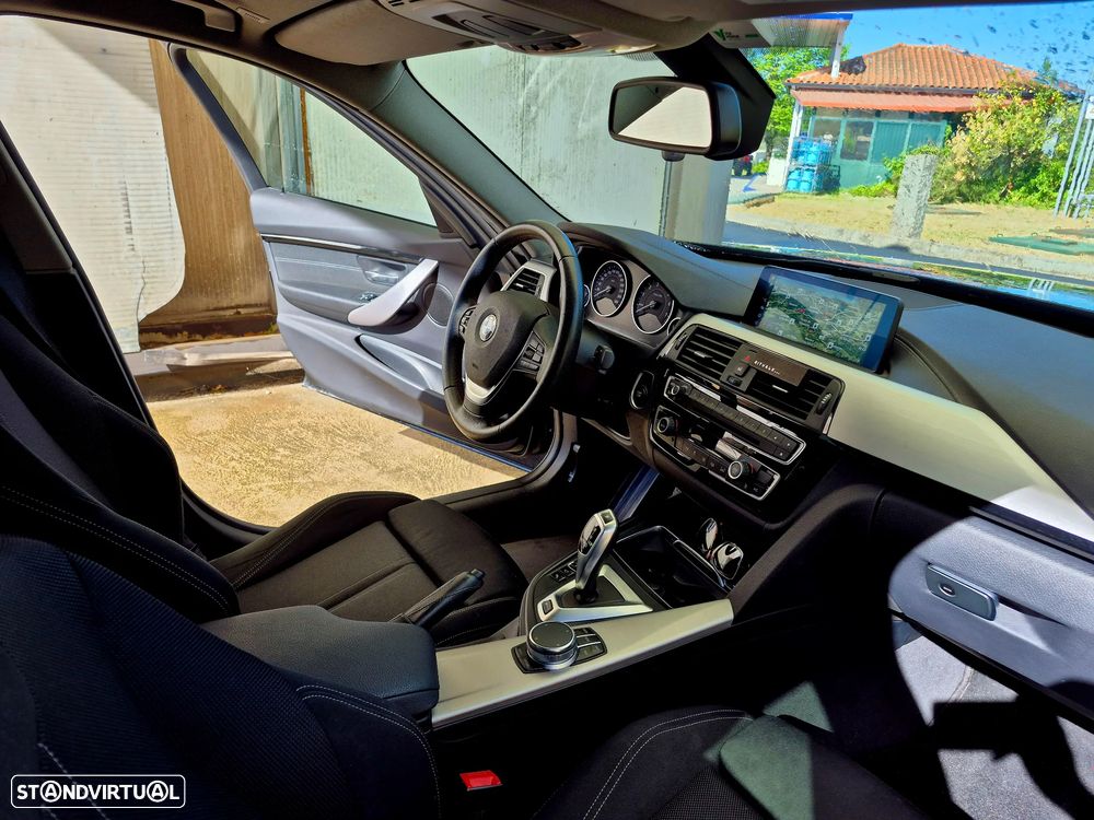 BMW 330 e iPerformance Line Sport Shadow - 12