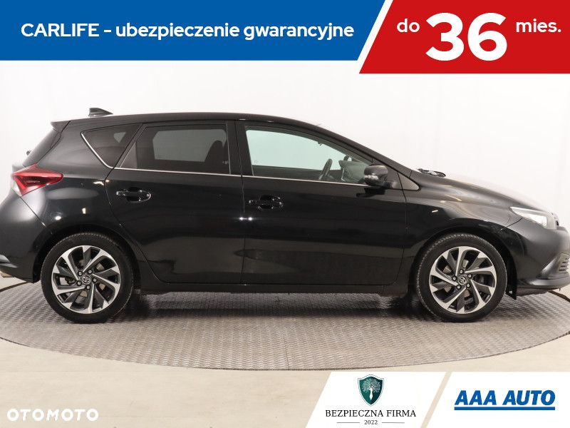 Toyota Auris - 7
