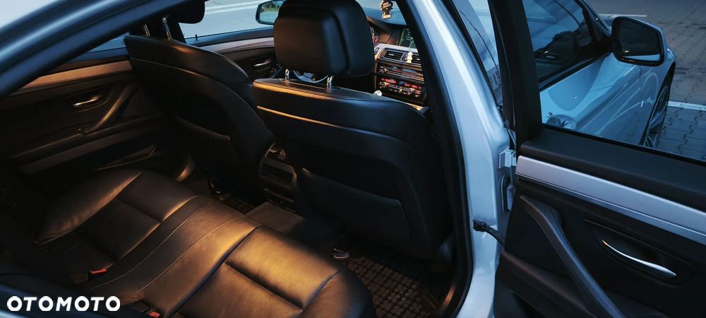 BMW Seria 5 - 12