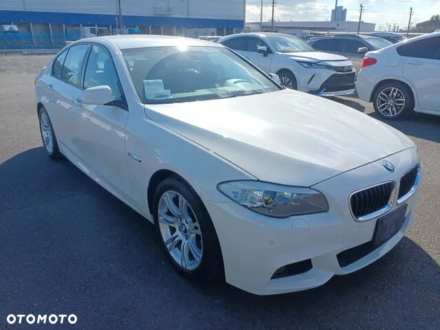 BMW Seria 5 528i Sport-Aut - 10