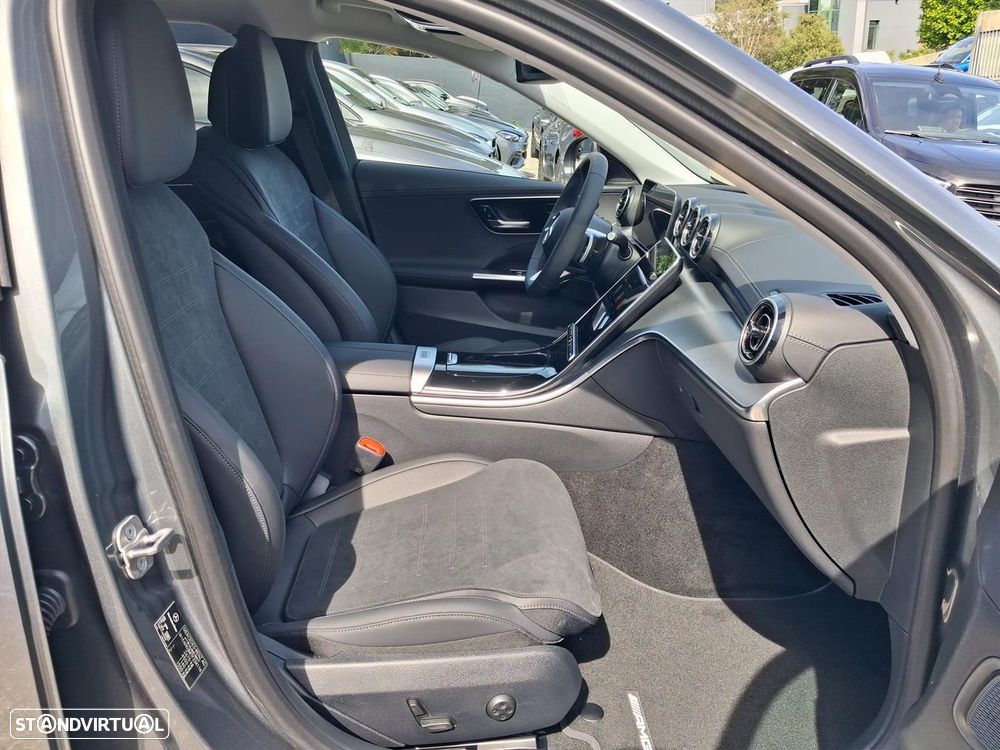 Mercedes-Benz C 300 de AMG Line - 14