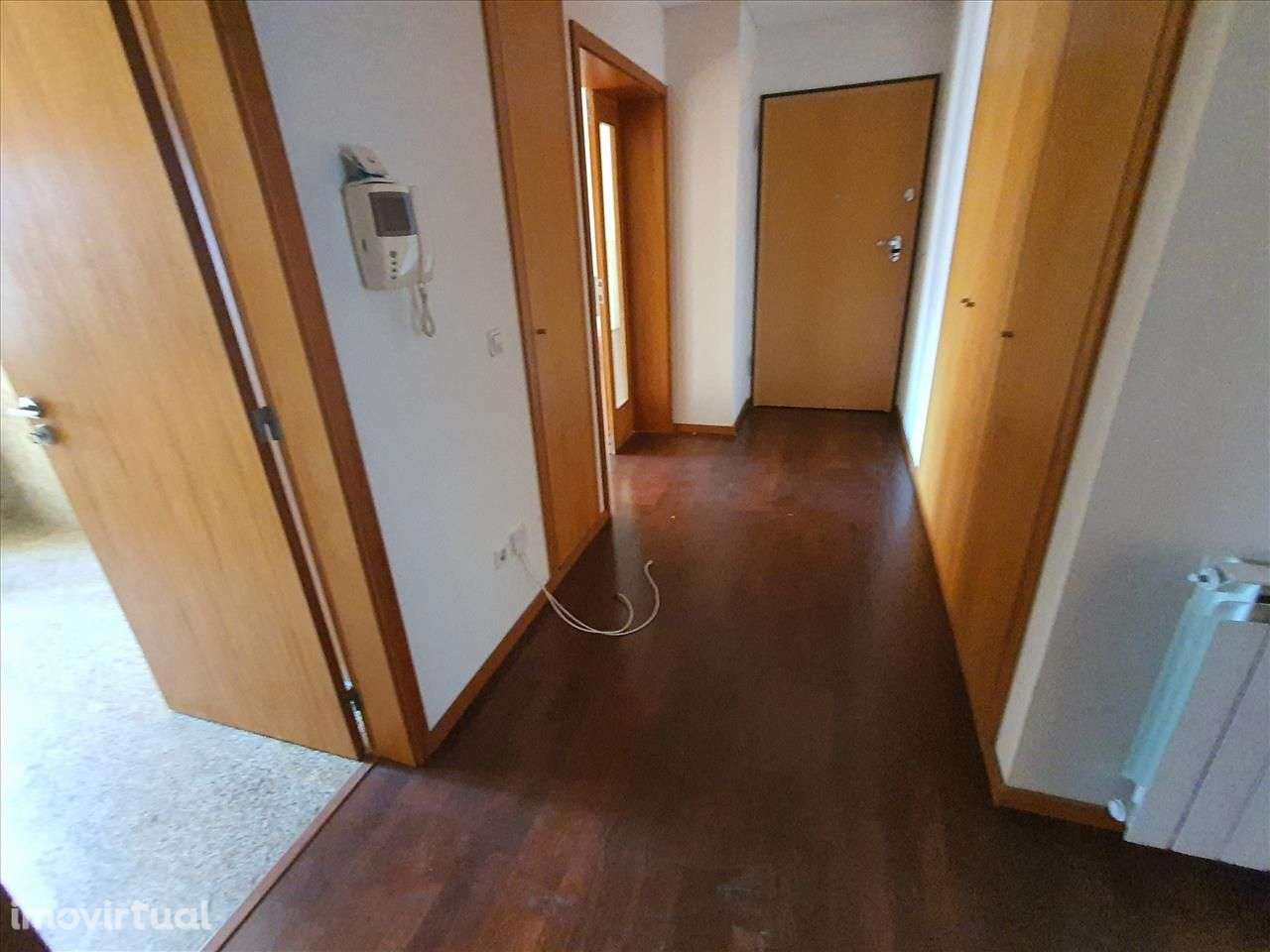 Oportunidade em Gaia | T4 na Quinta da Seara com Garagem - Grande imagem: 2/23