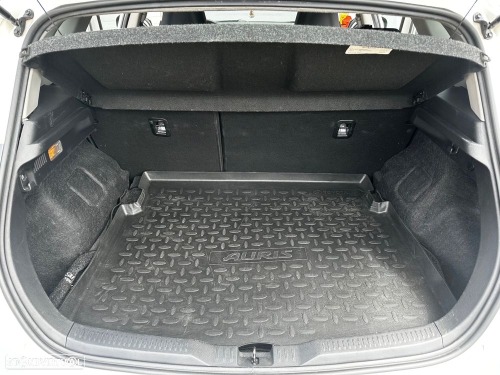 Toyota Auris 1.4 D-4D Comfort+Pack Techno - 20