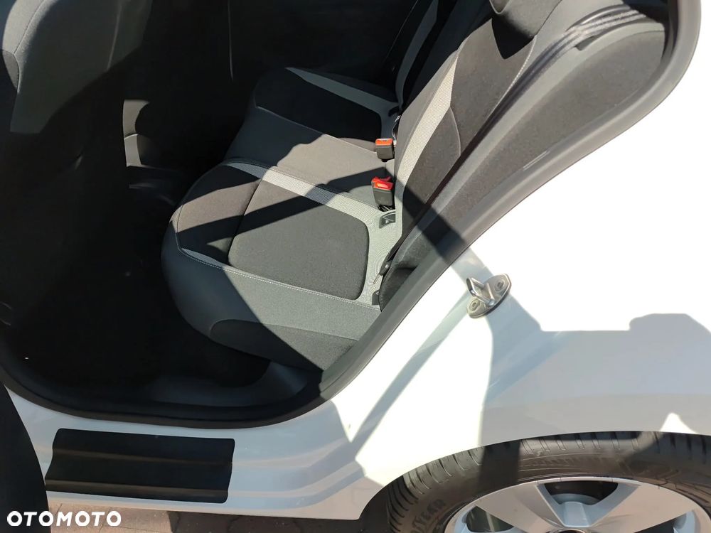 Skoda Fabia 1.2 TSI Ambition - 26