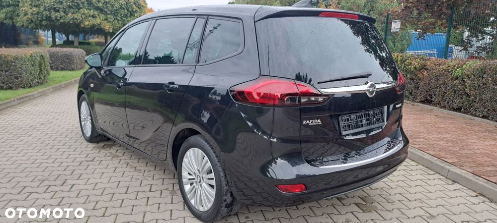 Opel Zafira - 8