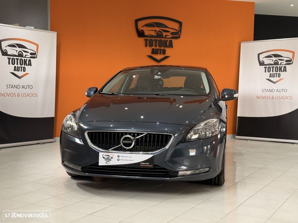 Volvo V40 2.0 D2 Momentum - 2