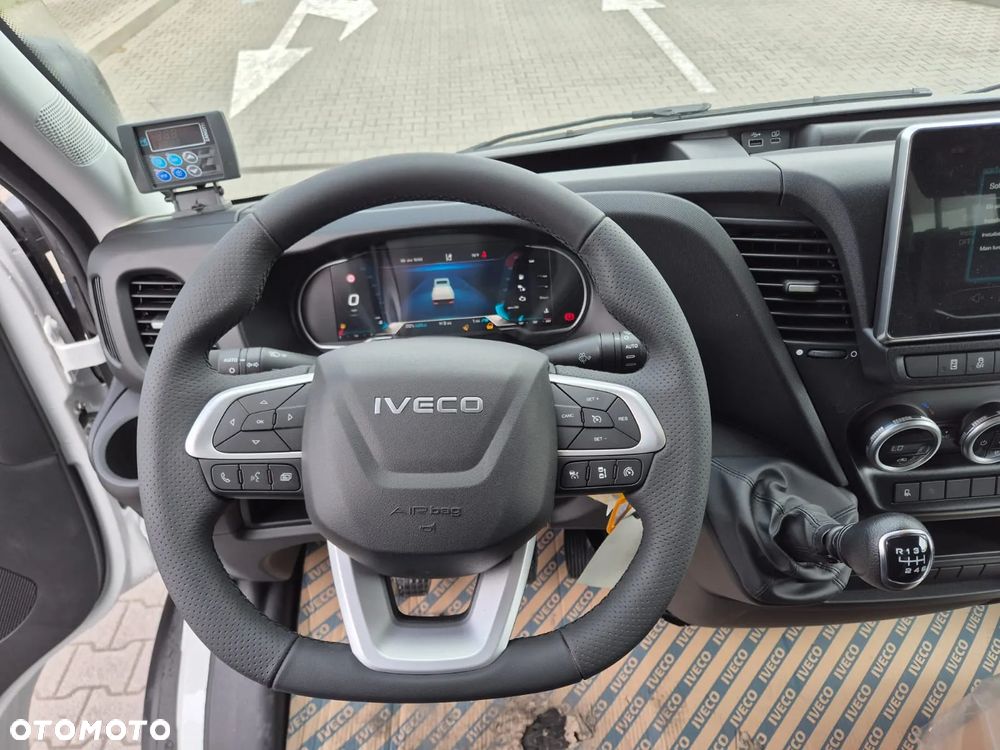 Iveco Daily / Pewny partner w biznesie ! - 11
