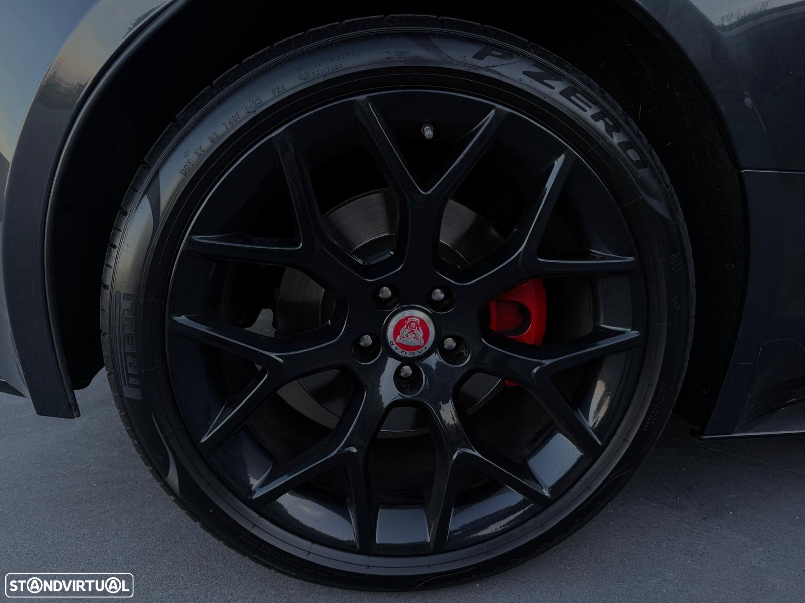 Jaguar F-Type 2.0 i4 R-Dynamic - 16