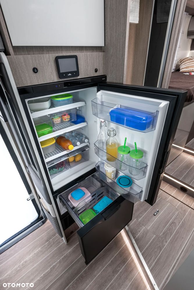 Roller Team ZEFIRO 287TL 2026 NOWOŚĆ! AUTOMAT 165KM TV 32 CALE ANTENA DVBT ADAPTACYJNY TEMPOMAT BAGAŻNIK NA ROWERY - 9