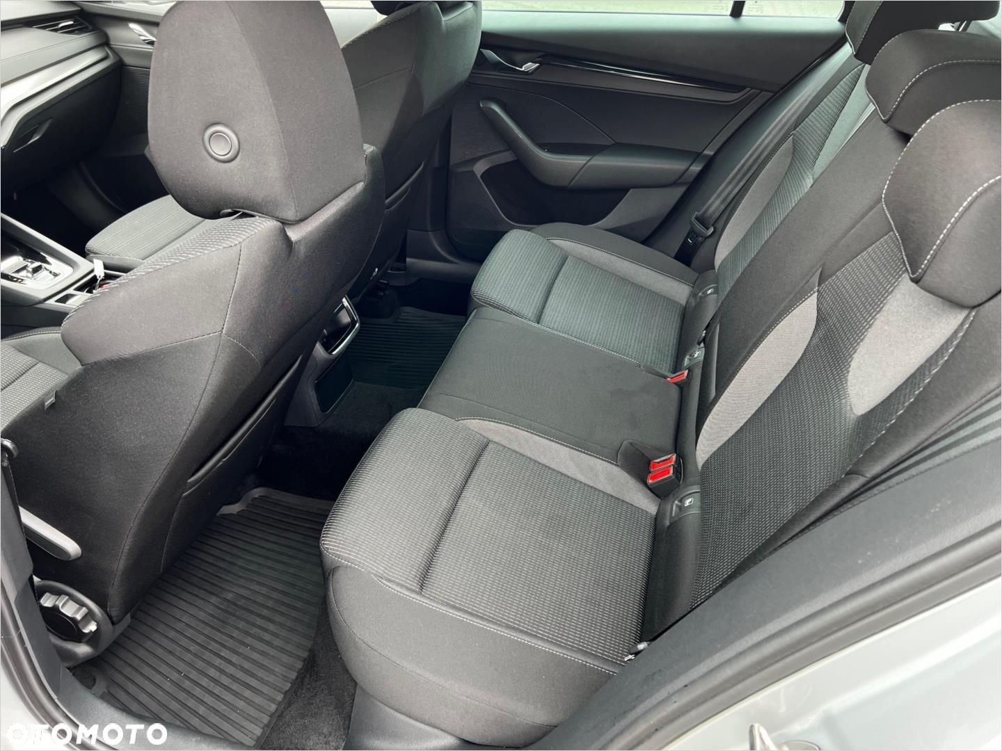 Skoda Octavia 1.5 TSI ACT Style DSG - 18