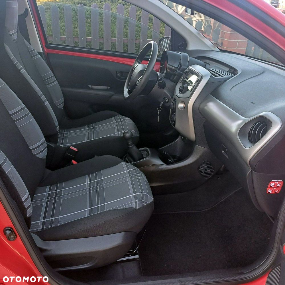 Peugeot 108 - 14