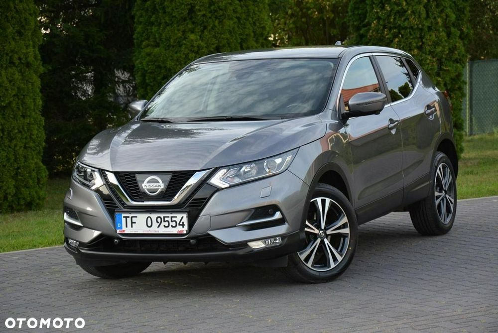 Nissan Qashqai 1.6 DIG-T 360 - 2
