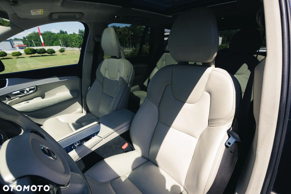 Volvo XC 90 T8 AWD Plug-In Hybrid Inscription 7os - 14