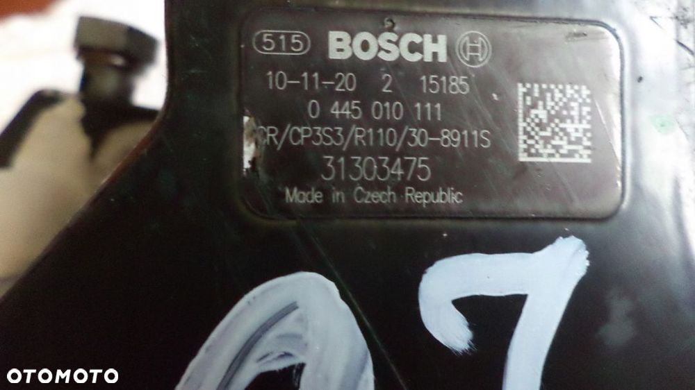 Pompa wtryskowa  VOLVO 2.4D 0445010111 31303475 - 3
