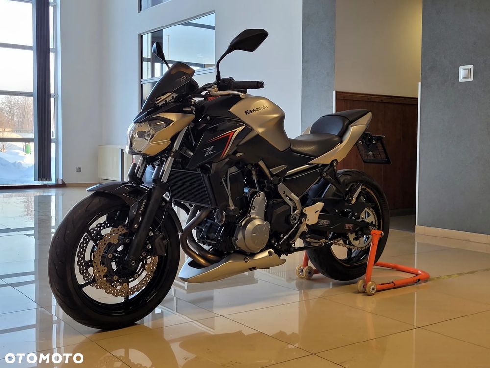 Kawasaki Z 650 - 4