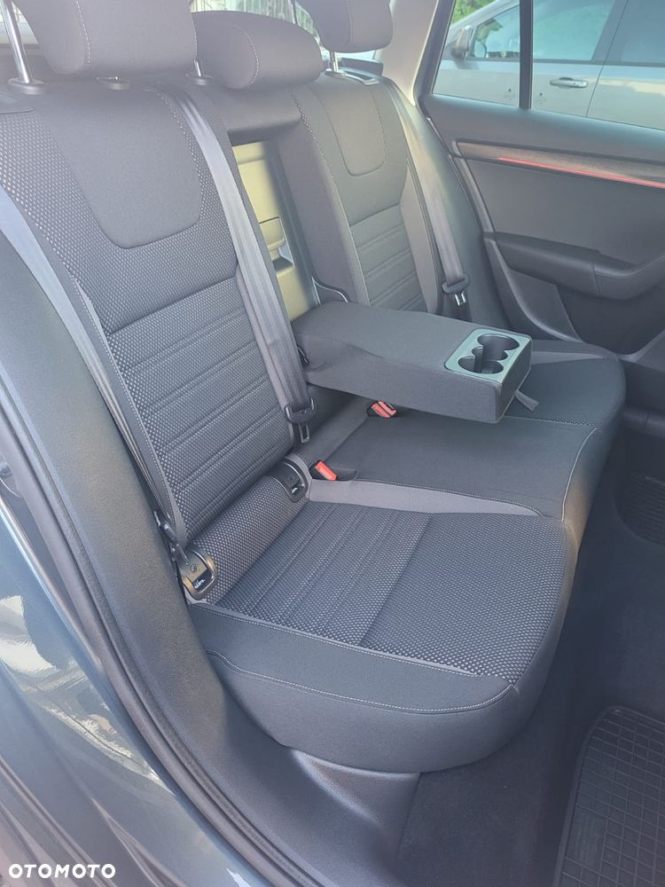 Skoda Octavia Scout 2.0 TDI 4x4 DSG - 21