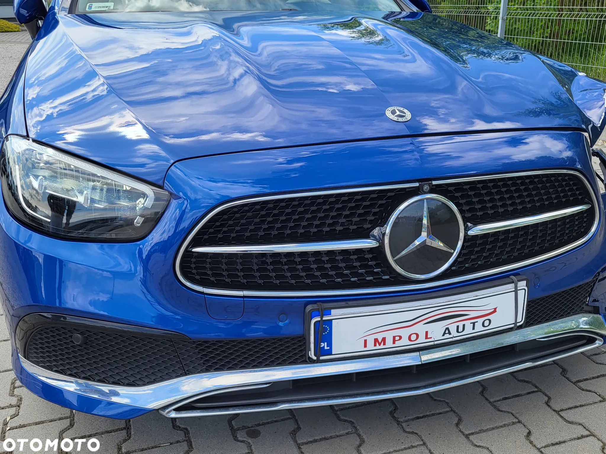 Mercedes-Benz Klasa E 200 Coupe 4-Matic 9G-TRONIC - 32