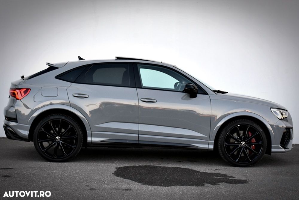 Audi RS Q3 RSQ3 2.5 TFSI quattro S tronic - 11