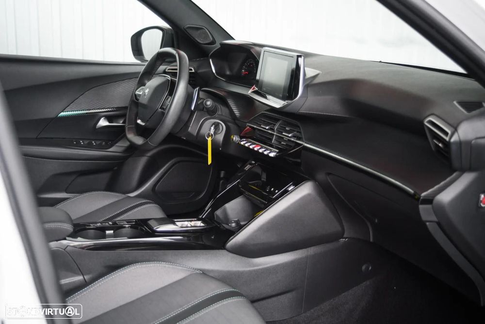 Peugeot 2008 - 50