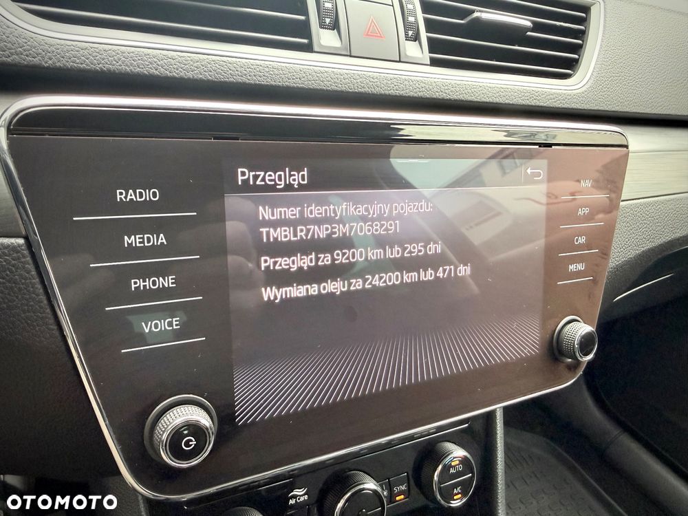 Skoda Superb 2.0 TDI SCR 4x4 Style DSG - 23