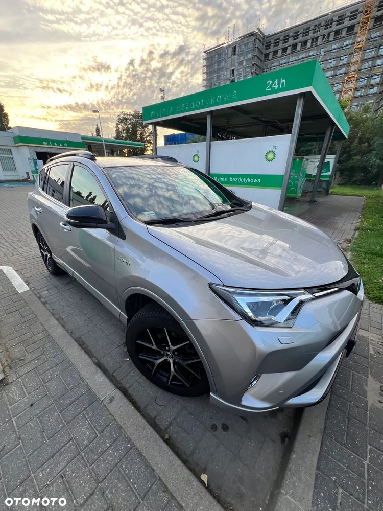 Toyota RAV4 Hybrid Selection 4x2 - 11