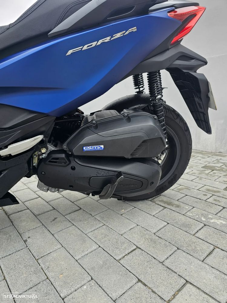 Honda Forza - 5
