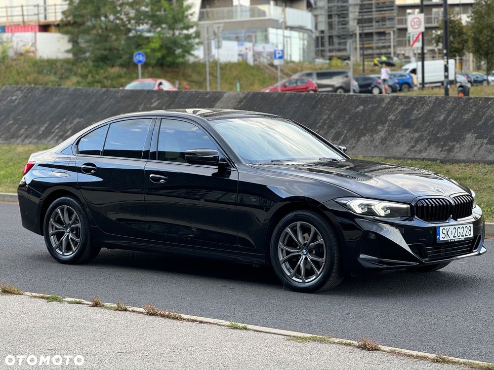 BMW Seria 3 318i - 8