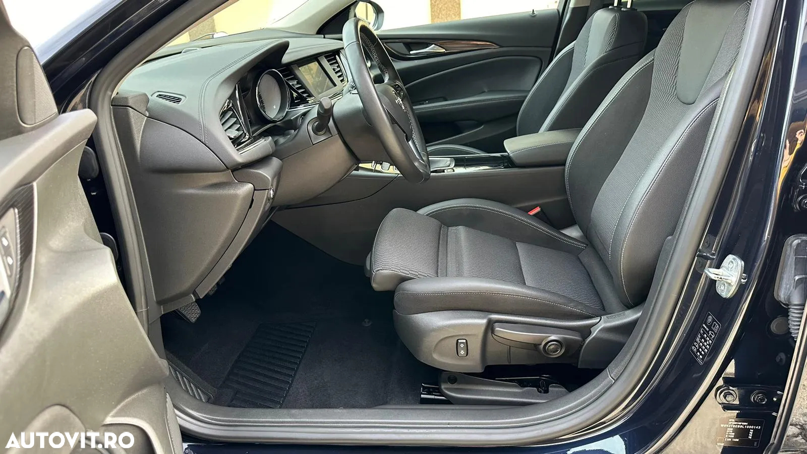 Opel Insignia Grand Sport 1.5 Turbo Start/Stop Innovation - 13