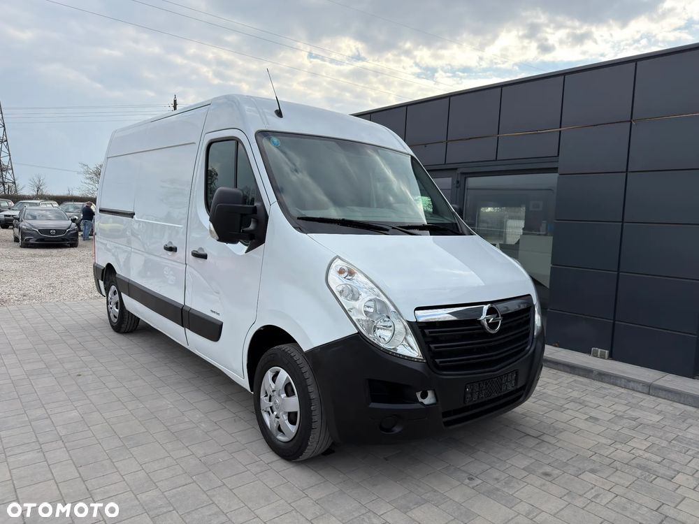 Opel Movano 2.3 Diesel Klimatyzacja 3 Osobowy - 2