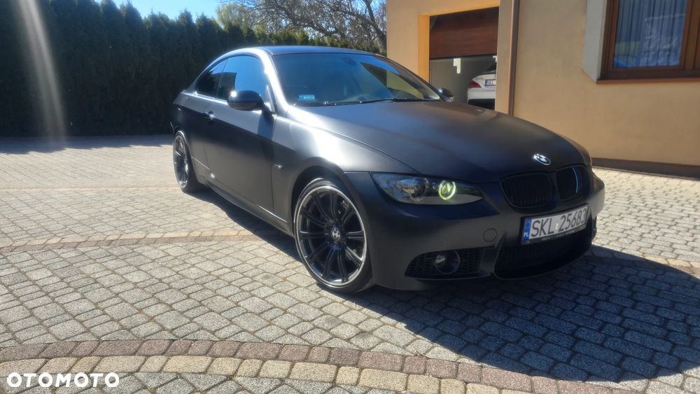BMW Seria 3 330xi - 2