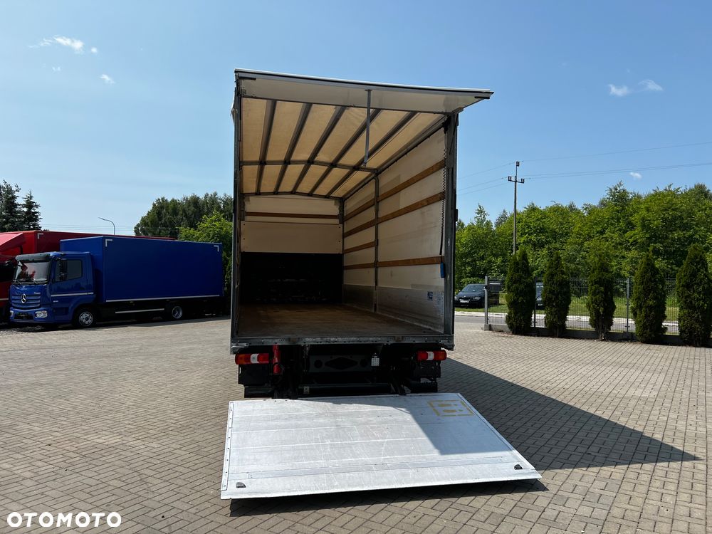 Mercedes-Benz ATEGO - 21
