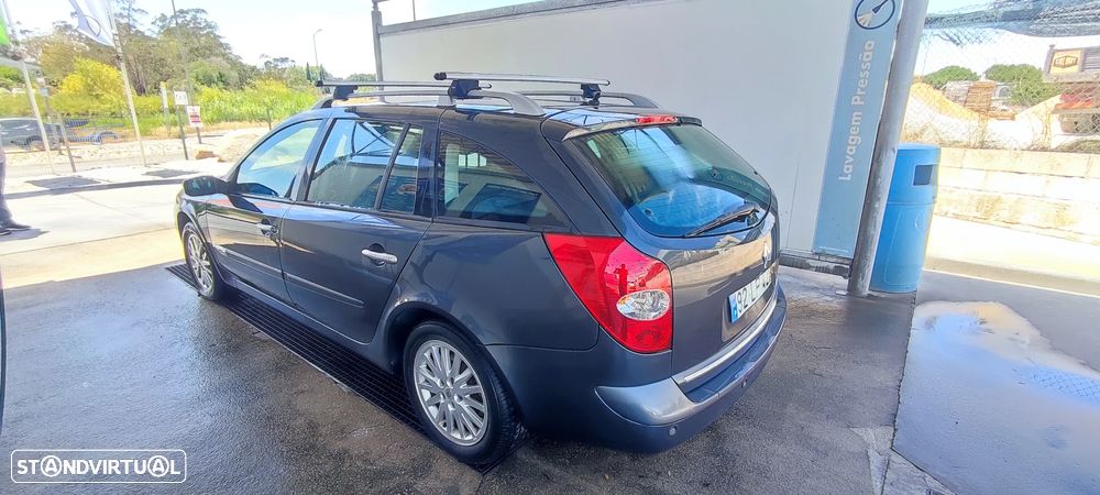 Renault Laguna Break 2.0 dCi FAP Initiale - 10