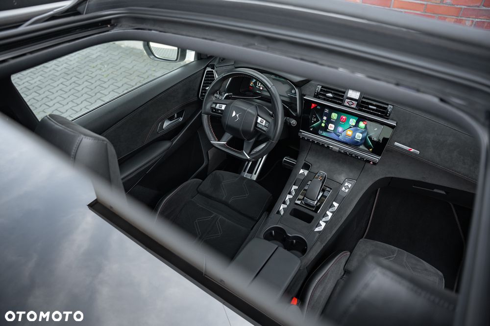 DS Automobiles DS 7 1.6 E-Tense Performance Line + - 27