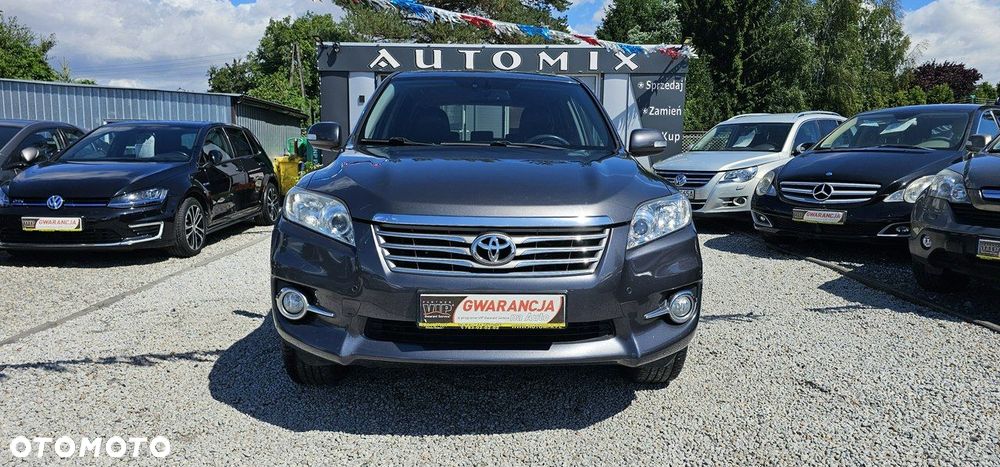 Toyota RAV4 - 12