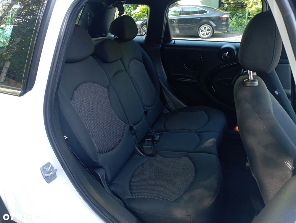 MINI Countryman Cooper D ALL4 - 10