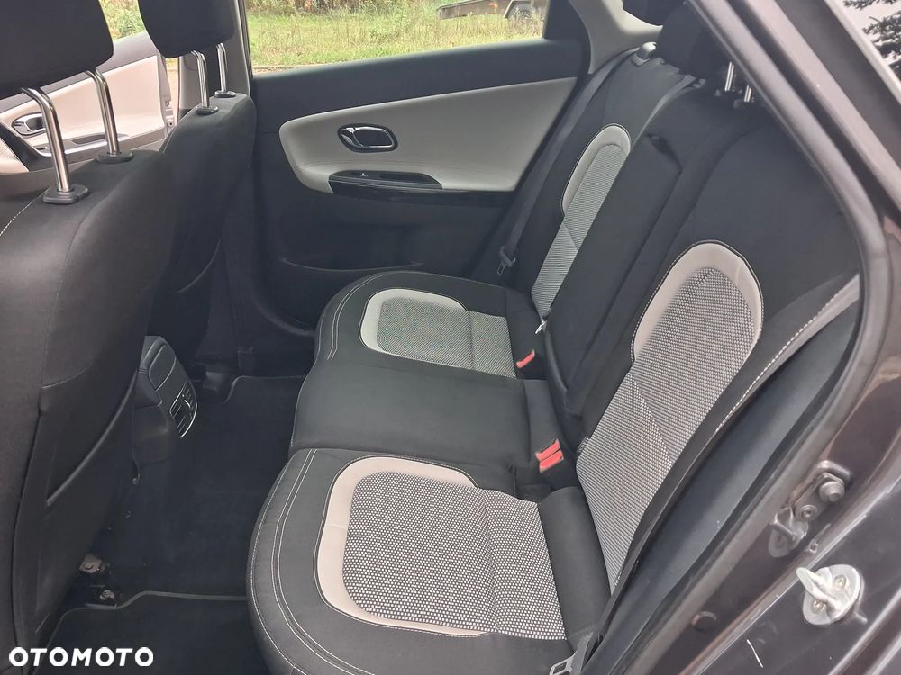 Kia Ceed 1.6 CRDi 128 Platinum Edition - 17