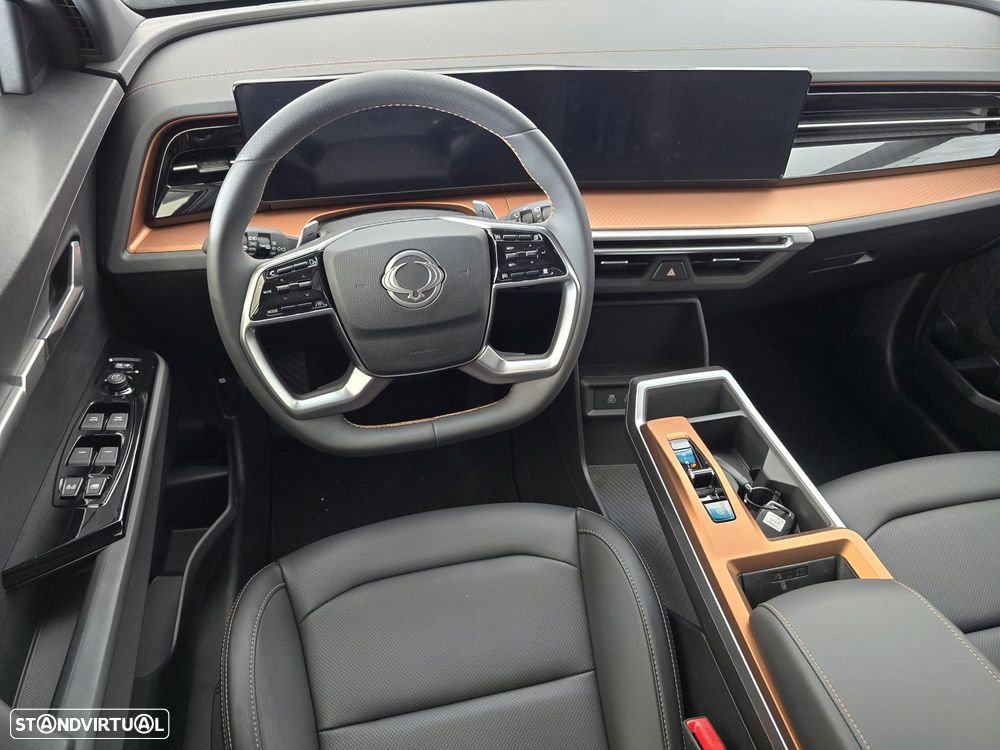 KGM Torres 1.5 T-GDi K4 6AT - 13