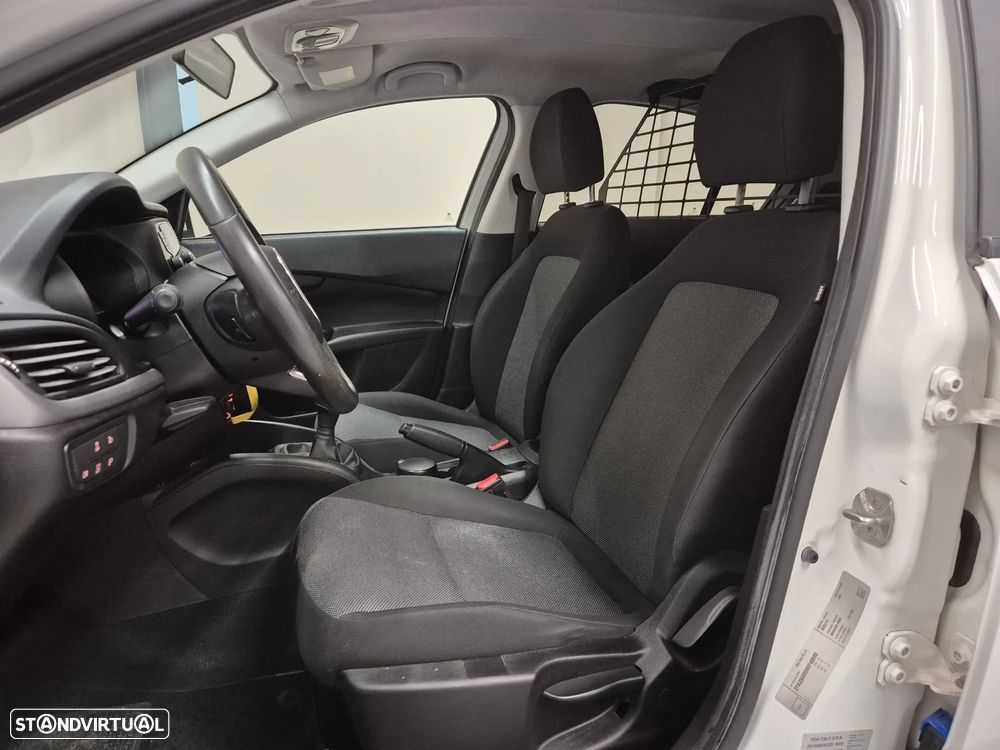 Fiat Tipo VAN 1.3 M-JET - 32