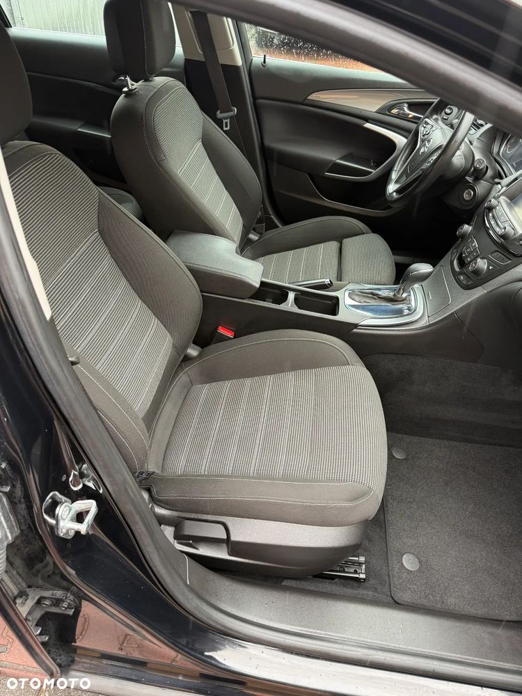 Opel Insignia - 16