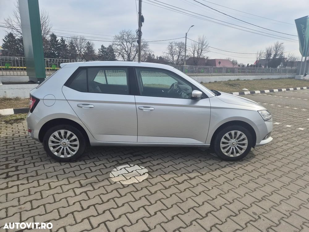 Skoda Fabia 1.0 TSI Ambition - 4