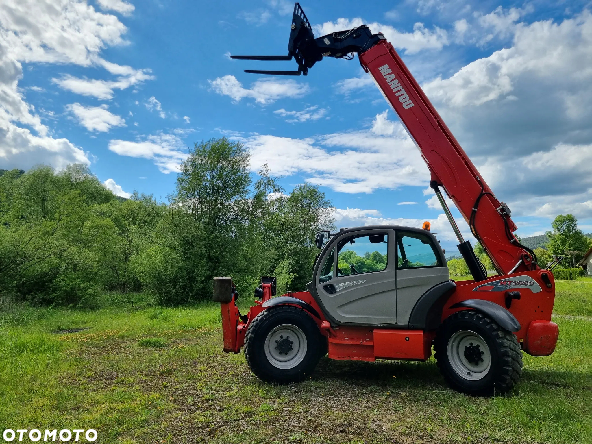 Manitou Ładowarka teleskopowa MT1440 JakNowa 2015r z Norwegii niski przebieg 3100 mtg Oryginał 14 metrów PERKINS SILNIK - 10