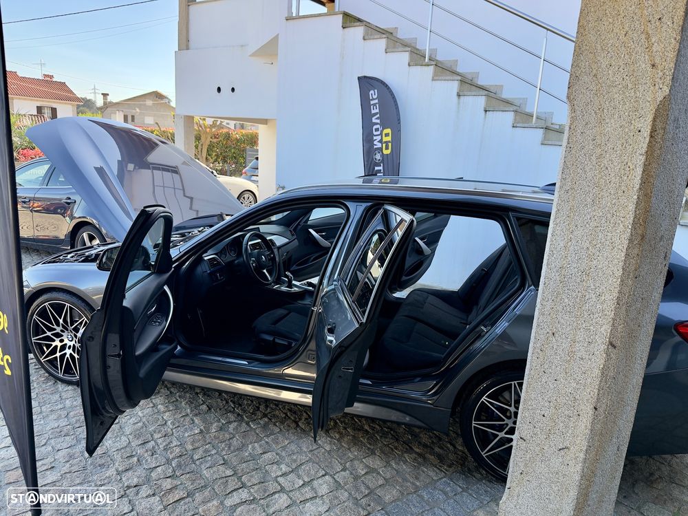 BMW 320 d Auto Pack M - 36