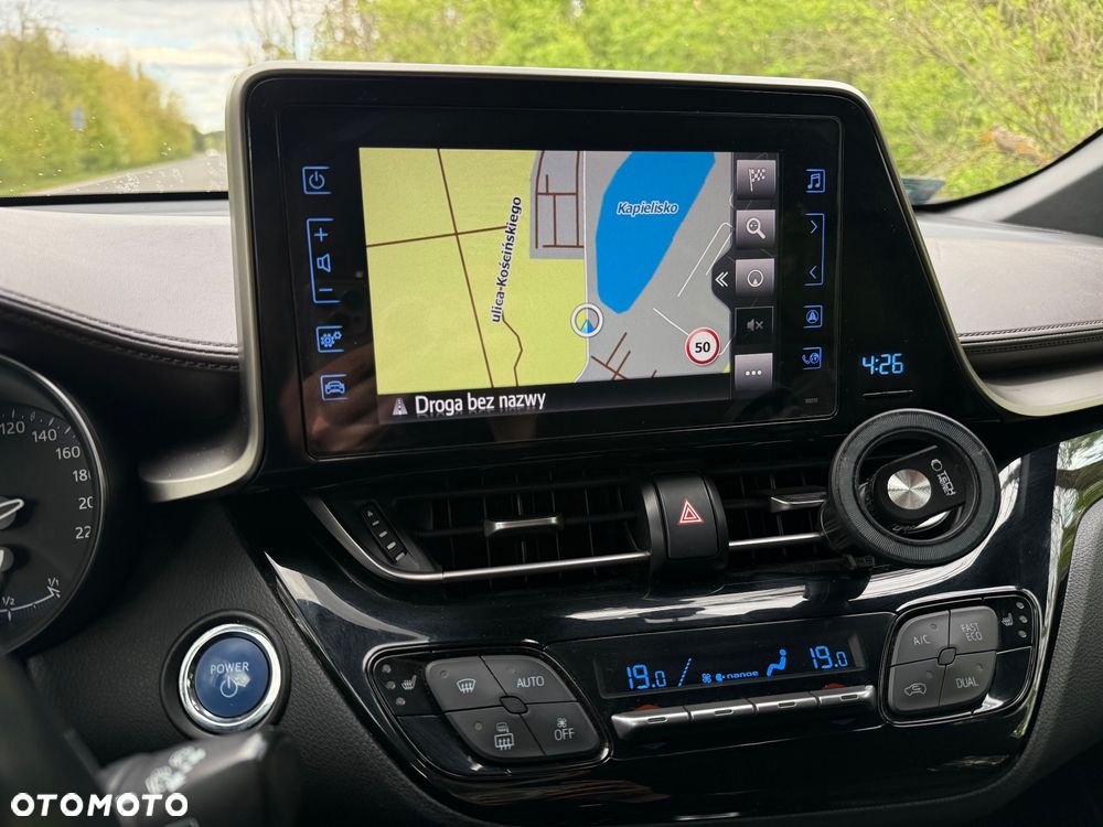 Toyota C-HR 1.8 Hybrid Prestige - 8