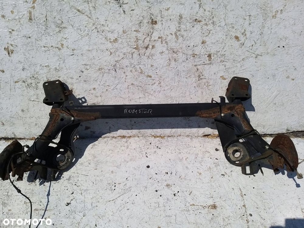 skoda roomster praktik oś belka zawieszenie tył tarcze - 1