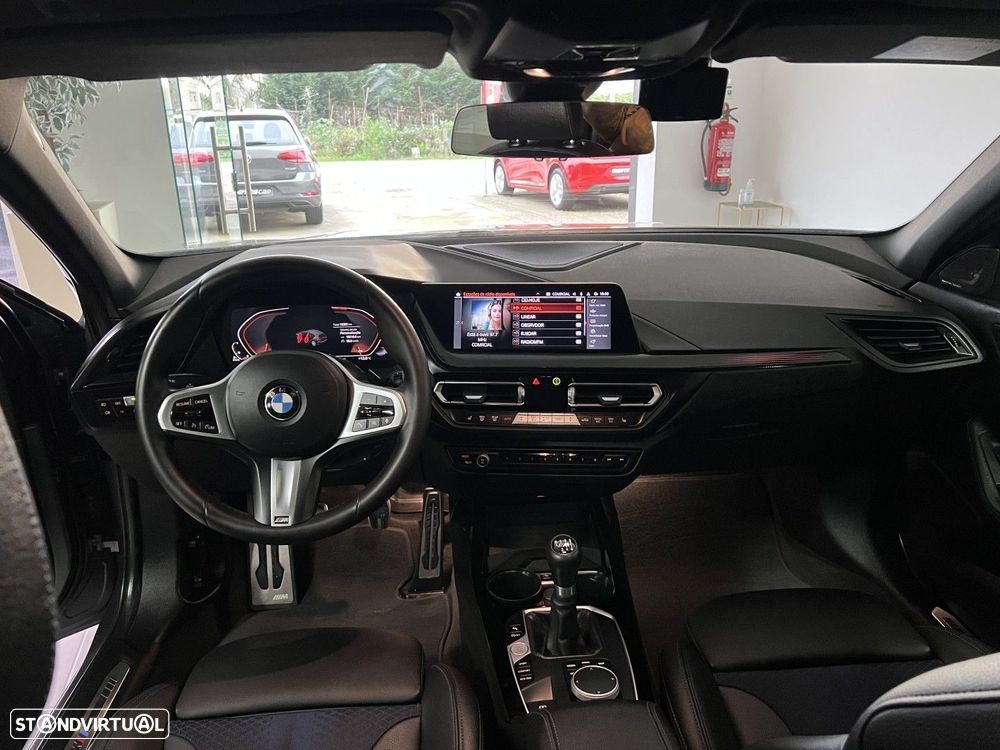 BMW 116 d M Sport - 12