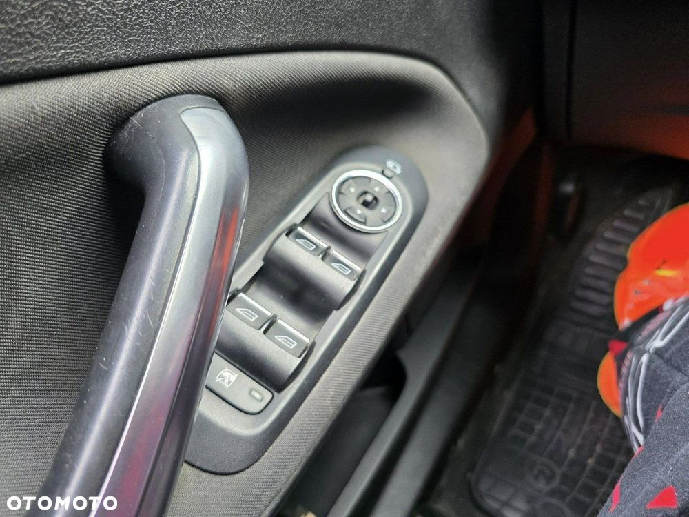 Ford Mondeo 2.0 TDCI Titanium S - 11