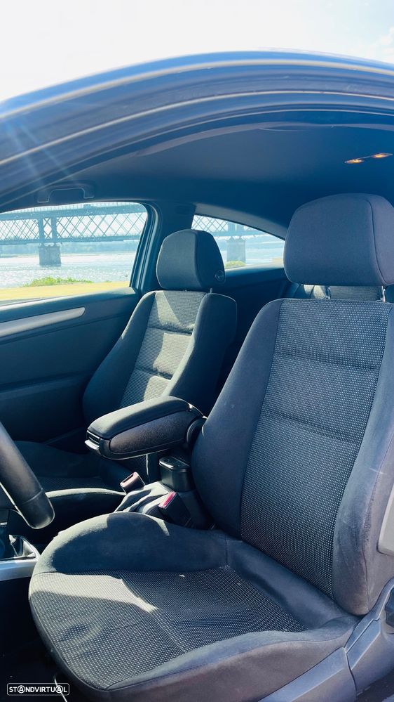 Opel Astra GTC 1.3 CDTI - 6